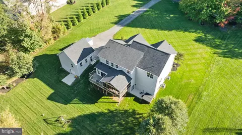 View/Area - 5908 Candace Dr, Lothian, MD 20711 photo 3 of 8
