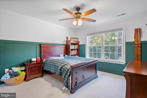 Bedroom - 5908 Candace Dr, Lothian, MD 20711 photo 6 of 9
