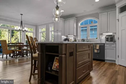 Kitchen - 5908 Candace Dr, Lothian, MD 20711 photo 3 of 7