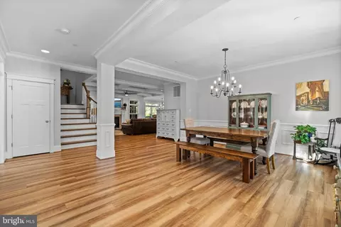 Entry Way - 5908 Candace Dr, Lothian, MD 20711 photo 11 of 23