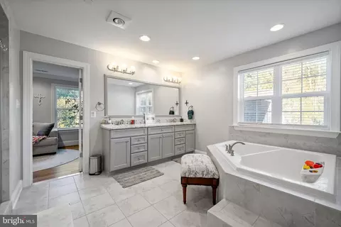 Bath - 5908 Candace Dr, Lothian, MD 20711 photo 3 of 4