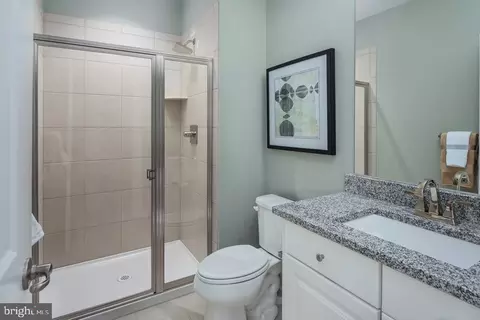 Entry Way - 1422 Cranesbill Ln, Odenton, MD 21113 photo 5 of 6