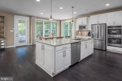 Kitchen - 1422 Cranesbill Ln, Odenton, MD 21113 photo 1 of 1