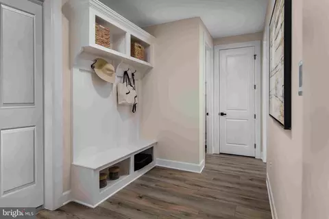 Entry Way - 2679 Broadhorn Dr, Odenton, MD 21113 photo 3 of 6