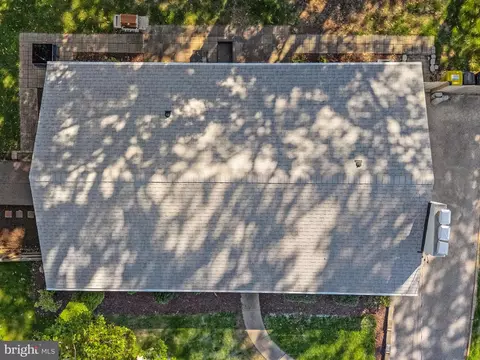View/Area - 105 Chestnut St E, Pasadena, MD 21122 photo 2 of 6