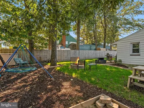 Exterior - 105 Chestnut St E, Pasadena, MD 21122 photo 10 of 10