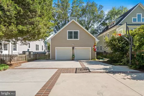 Exterior - 975 Phillips Dr, Arnold, MD 21012 photo 13 of 19