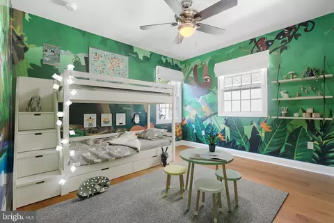 Bedroom - 975 Phillips Dr, Arnold, MD 21012 photo 3 of 8