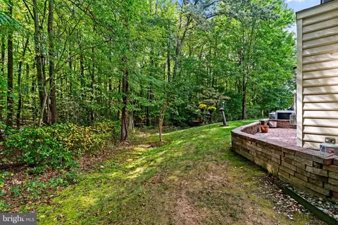 Exterior - 344 Colony Point Pl, Edgewater, MD 21037 photo 7 of 8