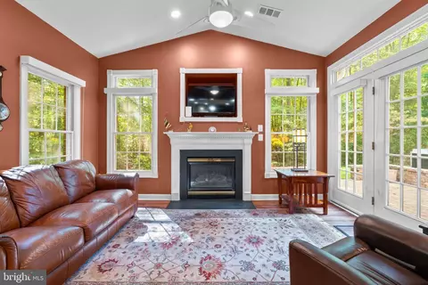 Other - 344 Colony Point Pl, Edgewater, MD 21037 photo 5 of 16