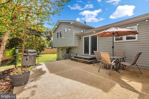 Exterior - 3057 Perch Dr, Riva, MD 21140 photo 4 of 8