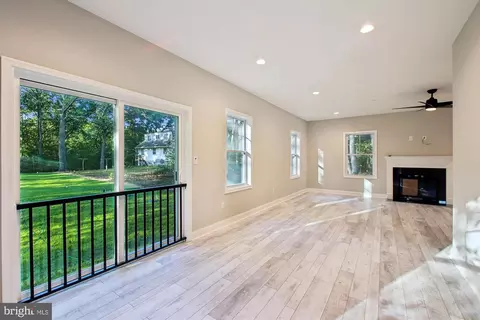1865 Cedar Dr, Severn, MD 21144 photo 7