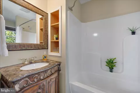 1908 Stonehearth Ct, Severn, MD 21144 photo 6