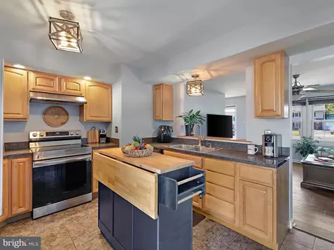 1908 Stonehearth Ct, Severn, MD 21144 photo 15