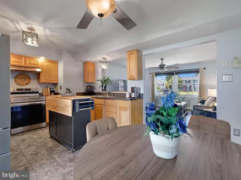 1908 Stonehearth Ct, Severn, MD 21144 photo 14