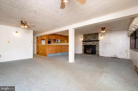 Living - 1872 Cedar Rd, Pasadena, MD 21122 photo 1 of 7