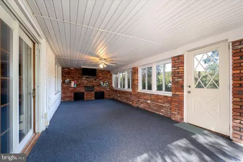 Exterior - 1872 Cedar Rd, Pasadena, MD 21122 photo 10 of 15