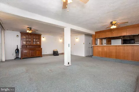Living - 1872 Cedar Rd, Pasadena, MD 21122 photo 2 of 7