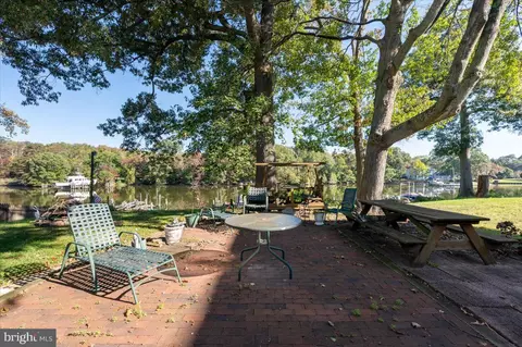 Exterior - 1872 Cedar Rd, Pasadena, MD 21122 photo 5 of 15