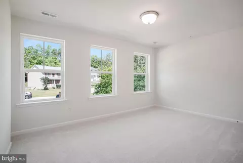 Bedroom - 404 Warwick, Edgewater, MD 21037 photo 5 of 8
