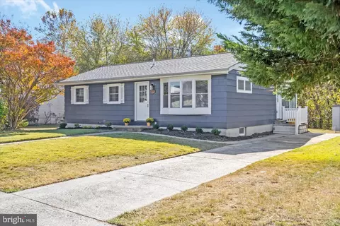 805 224th St, Pasadena, MD 21122 photo 1