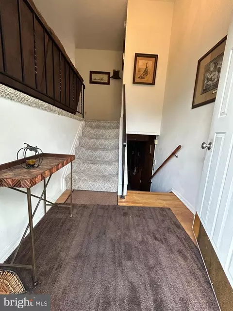 Entry Way - 7842 Outing Ave, Pasadena, MD 21122 photo 1 of 2