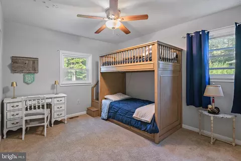 Bedroom - 1961 Sigfrid Ct, Annapolis, MD 21401 photo 3 of 5
