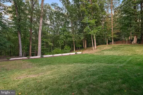 Exterior - 1961 Sigfrid Ct, Annapolis, MD 21401 photo 6 of 26