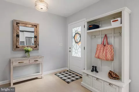 Entry Way - 1961 Sigfrid Ct, Annapolis, MD 21401 photo 1 of 4