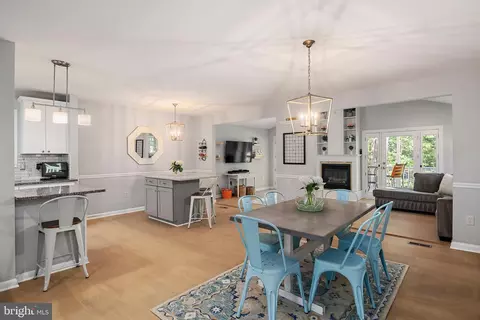 Dining - 1961 Sigfrid Ct, Annapolis, MD 21401 photo 2 of 7