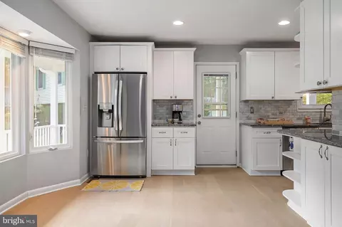 Kitchen - 1961 Sigfrid Ct, Annapolis, MD 21401 photo 4 of 5