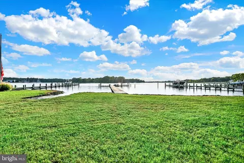 5169 Mountain Rd, Pasadena, MD 21122