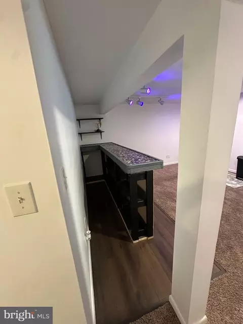 Entry Way - 719 Willowby Run, Pasadena, MD 21122 photo 1 of 4