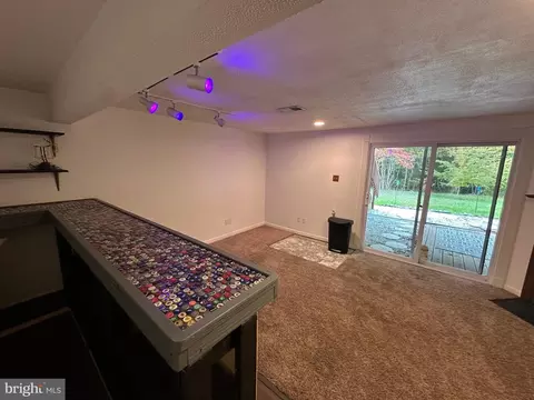 Living - 719 Willowby Run, Pasadena, MD 21122 photo 3 of 3