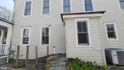 Exterior - 34 Lafayette Ave, Annapolis, MD 21401 photo 3 of 5