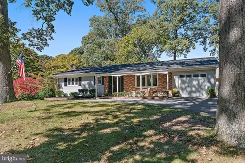 621 Kensington Ave, Severna Park, MD 21146