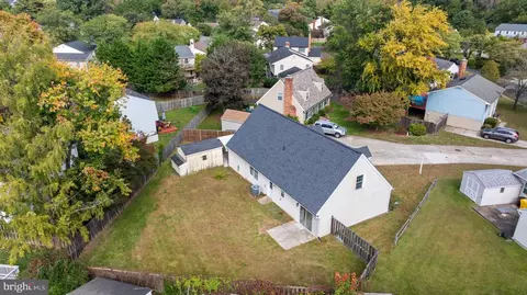View/Area - 930 Truro Ln, Crofton, MD 21114 photo 6 of 7