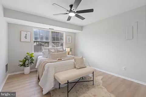 Bedroom - 930 Truro Ln, Crofton, MD 21114 photo 1 of 4