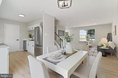 Dining - 930 Truro Ln, Crofton, MD 21114 photo 3 of 3