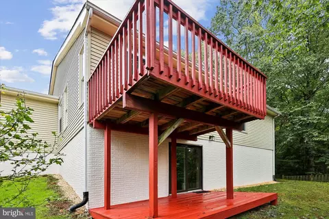Exterior - 1003 Mastline Dr, Annapolis, MD 21401 photo 4 of 15
