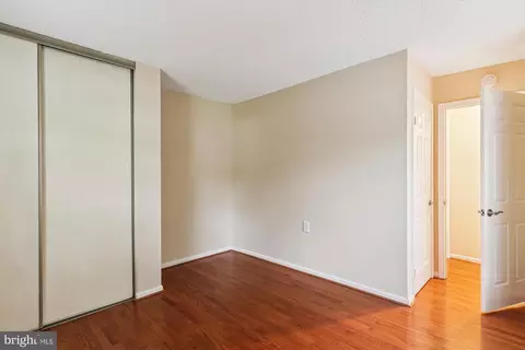Bedroom - 1003 Mastline Dr, Annapolis, MD 21401 photo 3 of 3