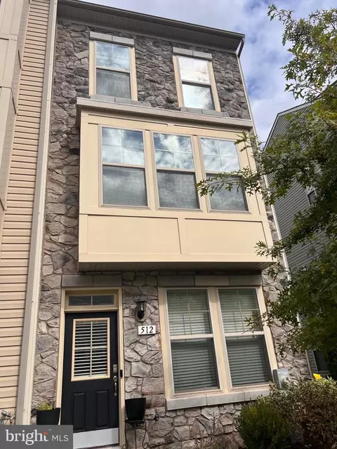 512 Pebblebrook Ln, Glen Burnie, MD 21060