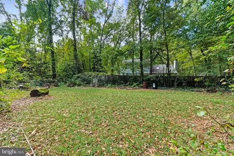 210 Oak Dr, Pasadena, MD 21122 photo 36