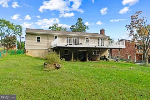 210 Oak Dr, Pasadena, MD 21122 photo 33