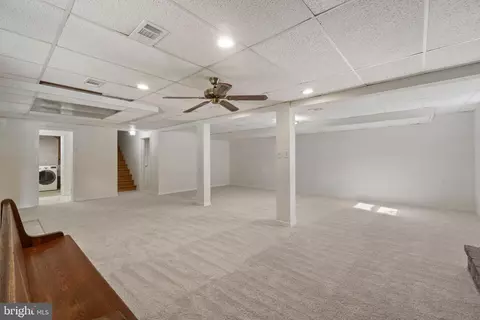 210 Oak Dr, Pasadena, MD 21122 photo 17