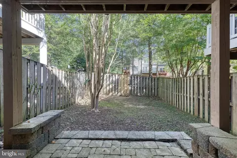 Exterior - 1217 Birchleaf Ct, Crofton, MD 21114 photo 4 of 5