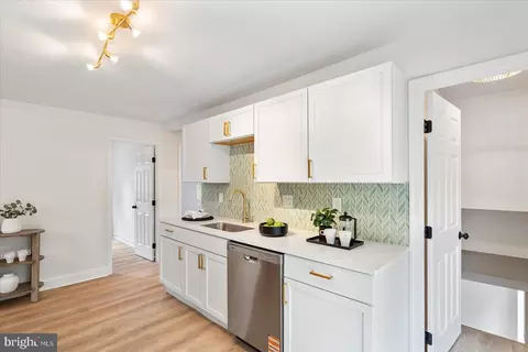 969 Tidewater Rd, Pasadena, MD 21122 photo 17