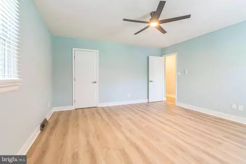 Other - 508 Harbor Dr, Annapolis, MD 21403 photo 5 of 9