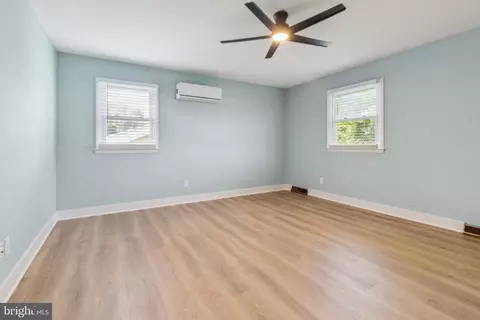 Other - 508 Harbor Dr, Annapolis, MD 21403 photo 3 of 9