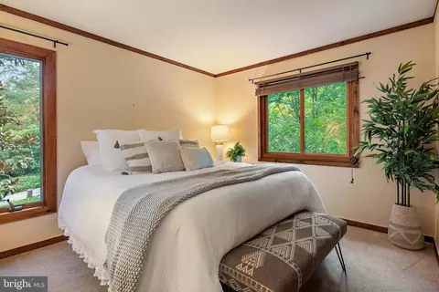 Bedroom - 1534 Circle Dr, Annapolis, MD 21409 photo 2 of 4